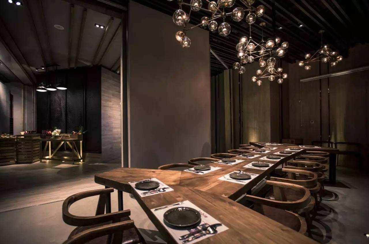 临桂深圳餐饮空间设计不仅要设计得好，更要能实现有效落地！