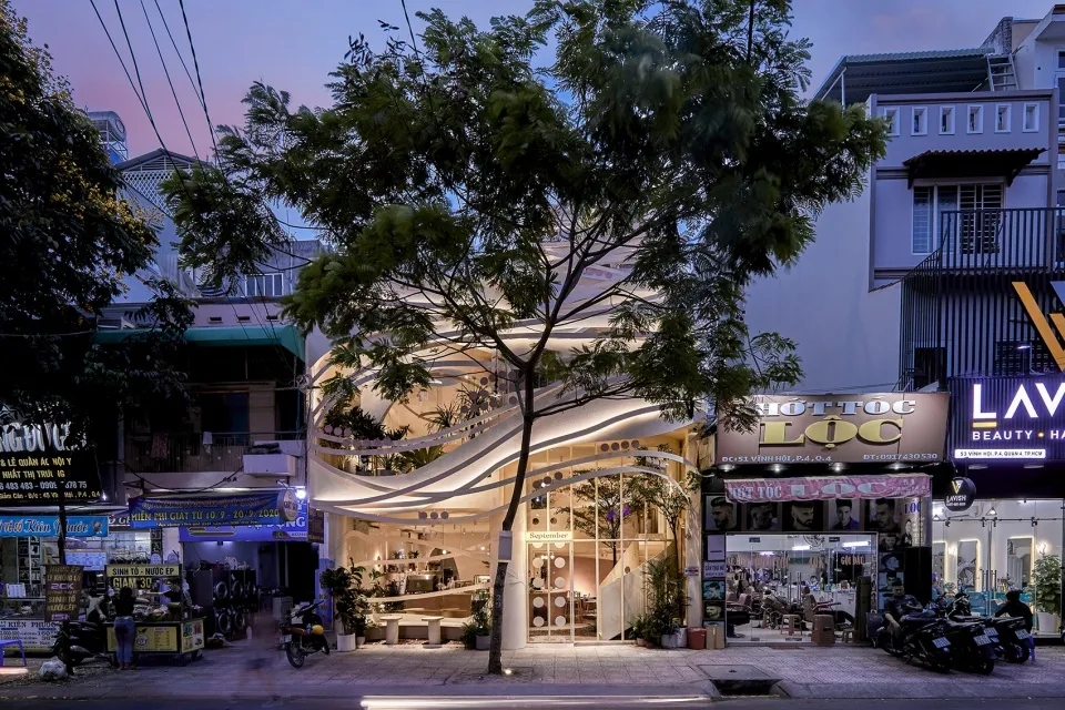 临桂好一座城市鸟巢，好一个咖啡厅餐饮空间设计